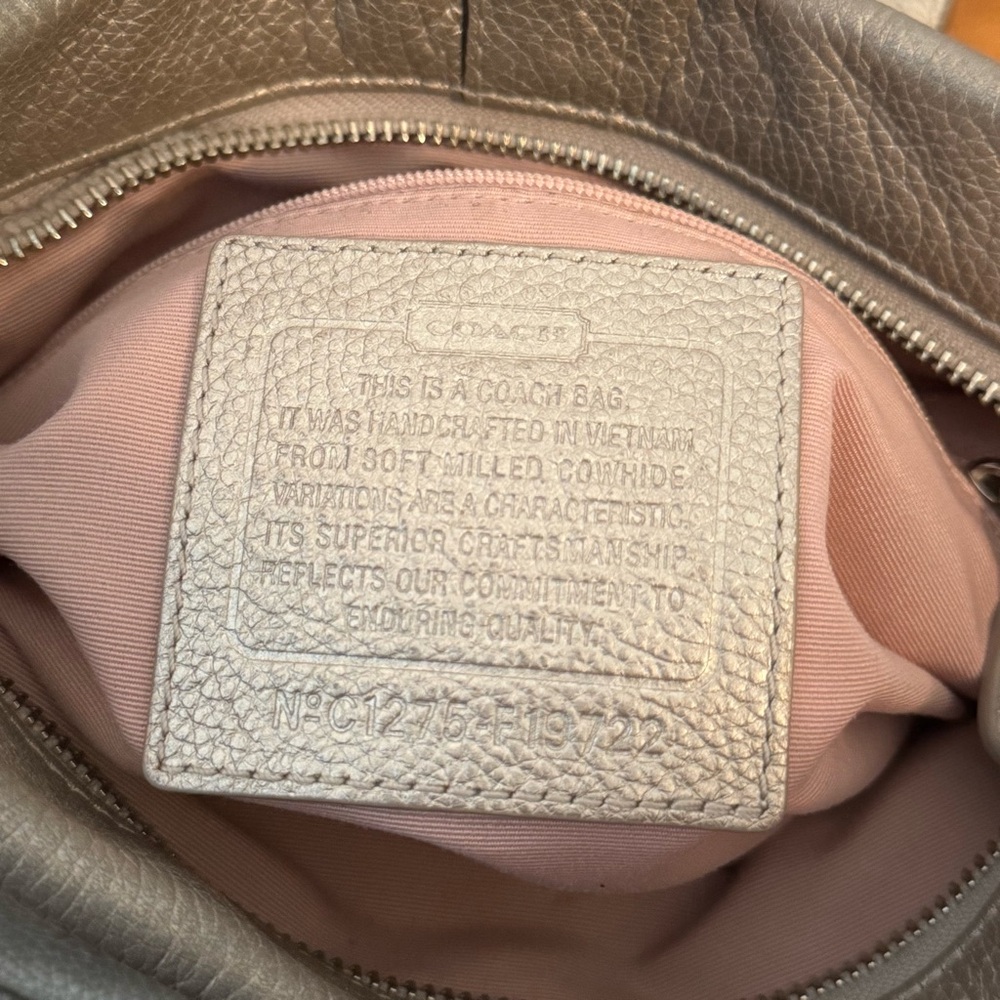 Coach Chain Duffle in Champagne - Picture 8 of 8